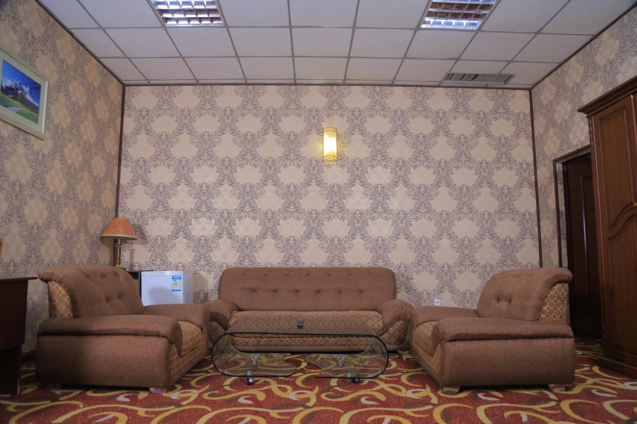 Dangara Hotel Kokand Luaran gambar