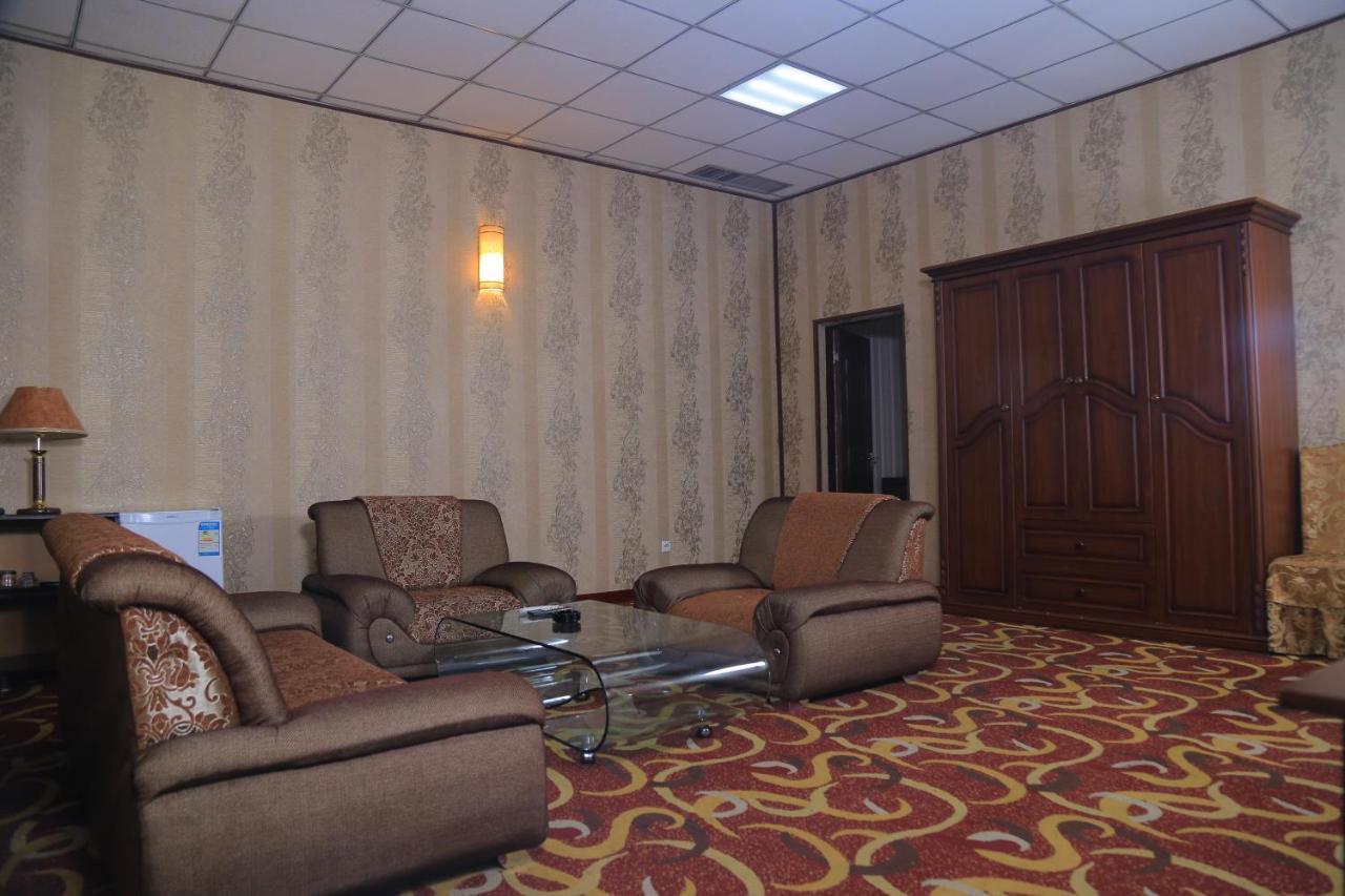 Dangara Hotel Kokand Luaran gambar